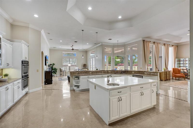 Image 29 of 91 For 8426 Sawpine Rd