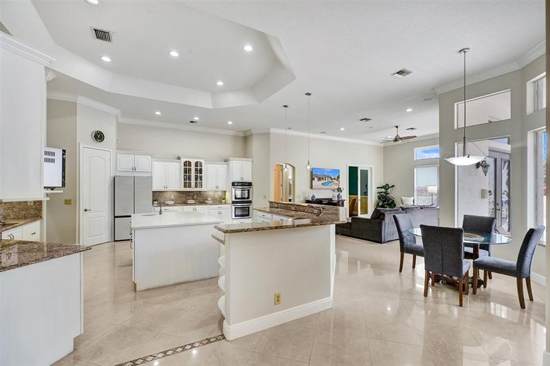 Image 31 of 91 For 8426 Sawpine Rd