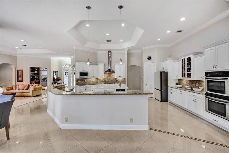 Image 45 of 91 For 8426 Sawpine Rd