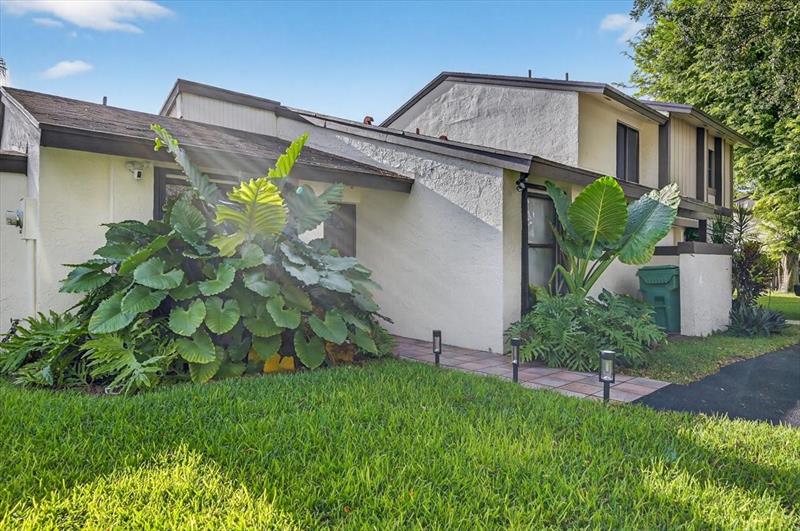 Image 3 of 21 For 7104 127th Ct