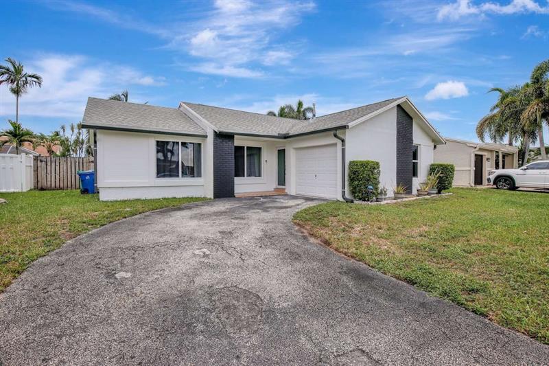 Details for 11831 38th Pl, Sunrise, FL 33323