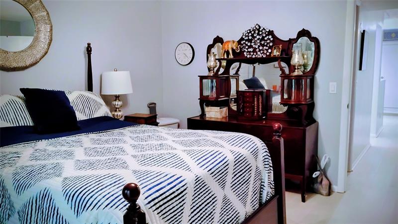 Image 13 of 15 For 1225 21st St  3304