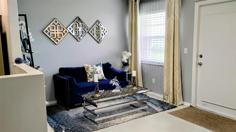 Image 5 of 15 For 1225 21st St  3304