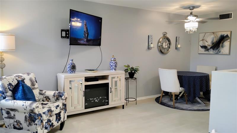 Image 6 of 15 For 1225 21st St  3304