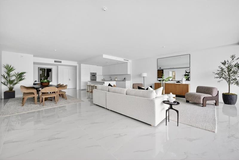 Image 21 of 53 For 700 24th Street  4802
