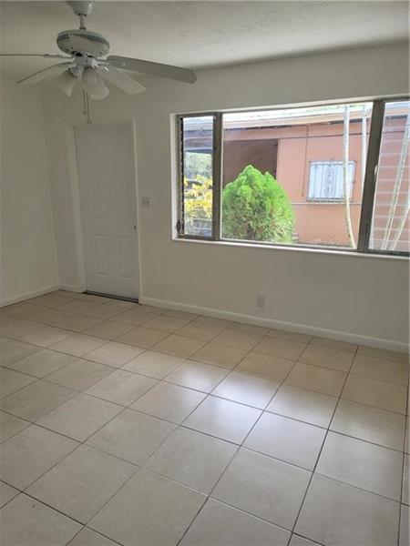 Image 6 of 15 For 1518 8th Ct  