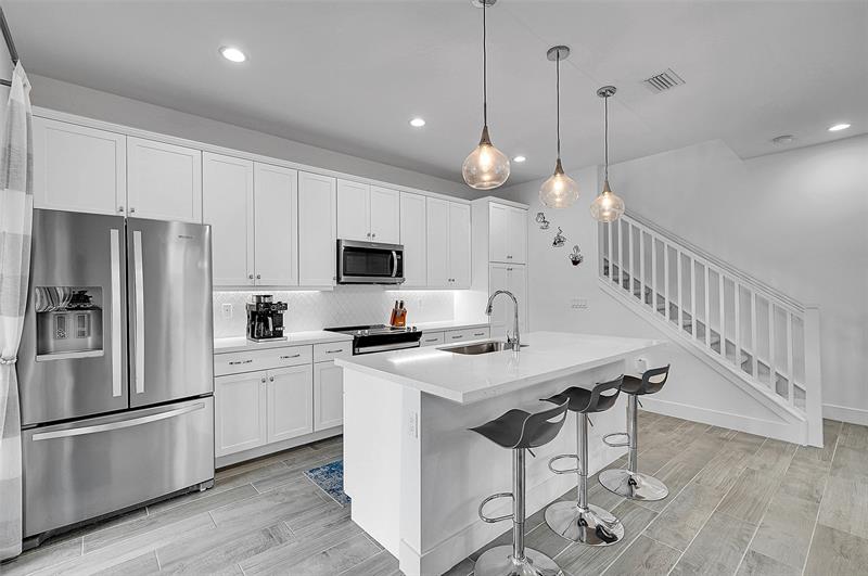 Image 13 of 28 For 639 Parsons Way  639