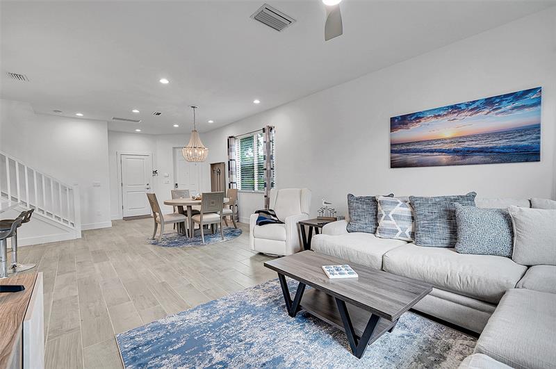 Image 9 of 28 For 639 Parsons Way  639