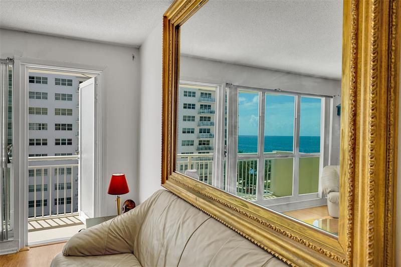 Image 19 of 52 For 133 Pompano Beach Blvd  605