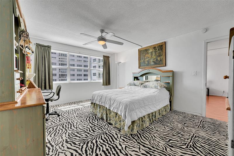 Image 21 of 52 For 133 Pompano Beach Blvd  605
