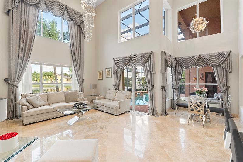 Image 21 of 64 For 4622 185th Ave
