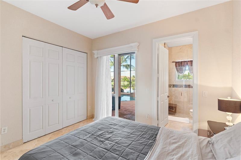 Image 33 of 64 For 4622 185th Ave