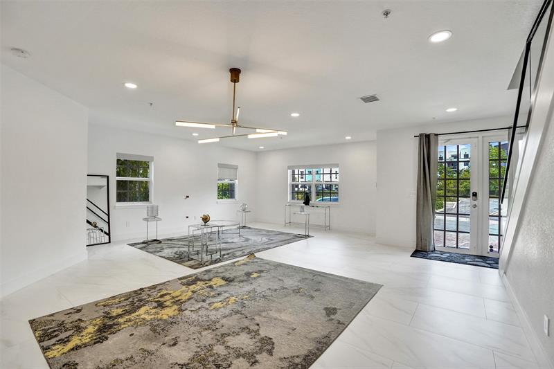 Image 10 of 54 For 624 29th Dr  A