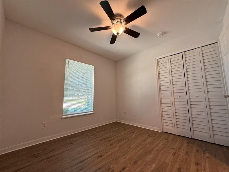 Image 10 of 17 For 622 Orchard Park Dr