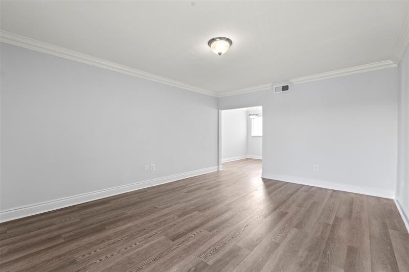 Image 7 of 16 For 9930 Collins Ave  3