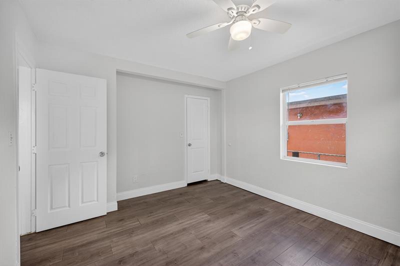 Image 20 of 45 For 1141 25th Ave