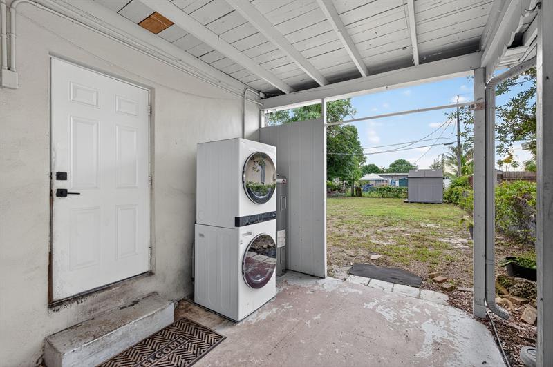 Image 26 of 45 For 1141 25th Ave