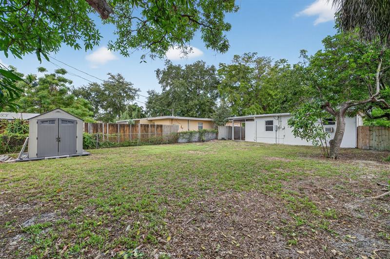 Image 30 of 45 For 1141 25th Ave