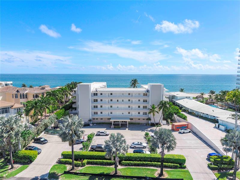 Image 34 of 66 For 2701 Ocean Blvd  15