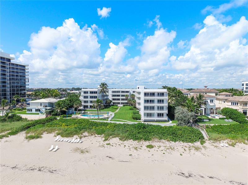 Image 43 of 66 For 2701 Ocean Blvd  15