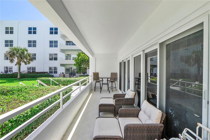 Image 56 of 66 For 2701 Ocean Blvd  15