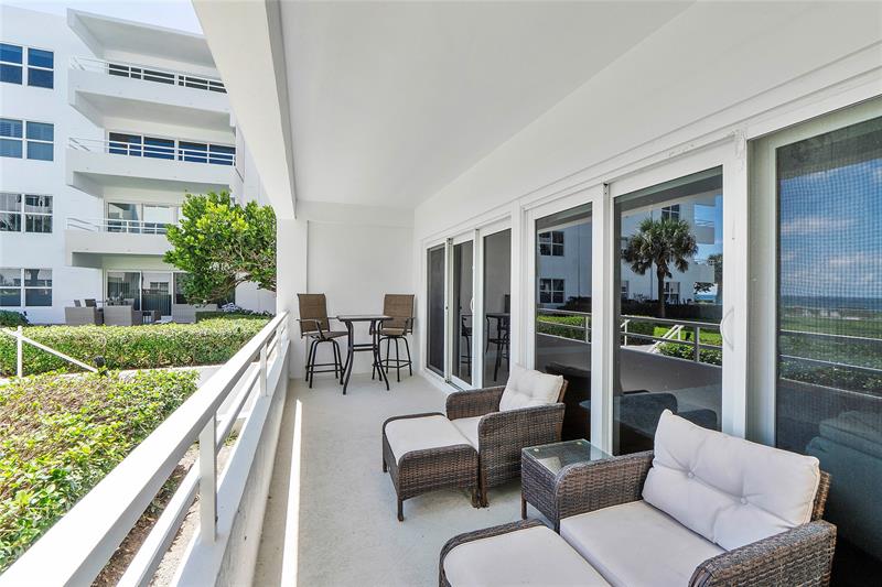 Image 57 of 66 For 2701 Ocean Blvd  15