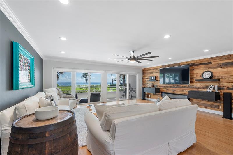 Image 8 of 66 For 2701 Ocean Blvd  15