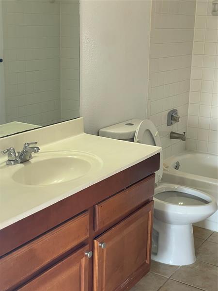Image 16 of 25 For 799 Riverside Dr  1023
