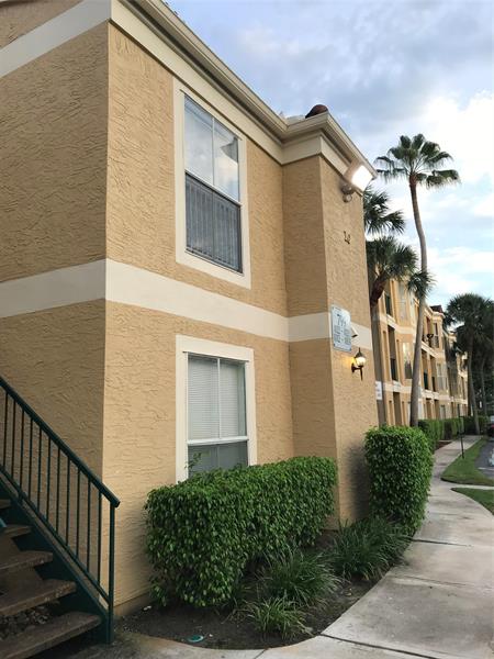 Image 3 of 25 For 799 Riverside Dr  1023