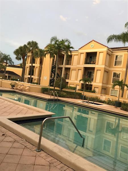 Image 6 of 25 For 799 Riverside Dr  1023
