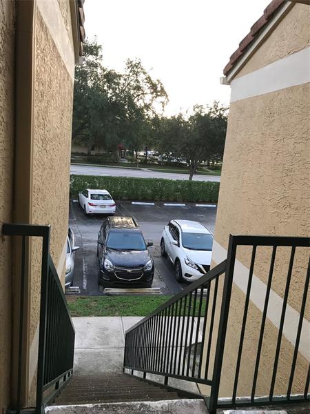 Image 8 of 25 For 799 Riverside Dr  1023