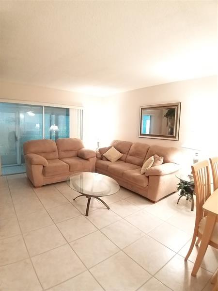 Image 3 of 20 For 4700 Washington St  108