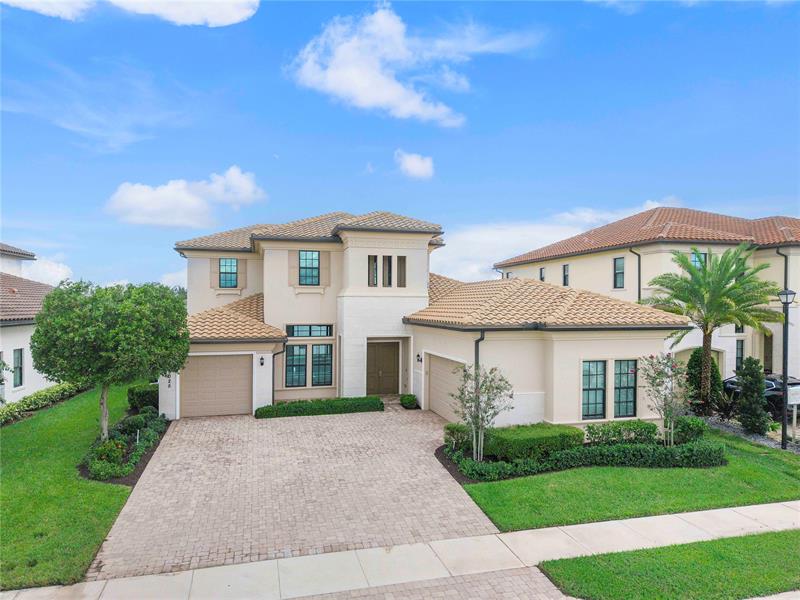 Image 57 of 82 For 9025 Parkland Bay Dr