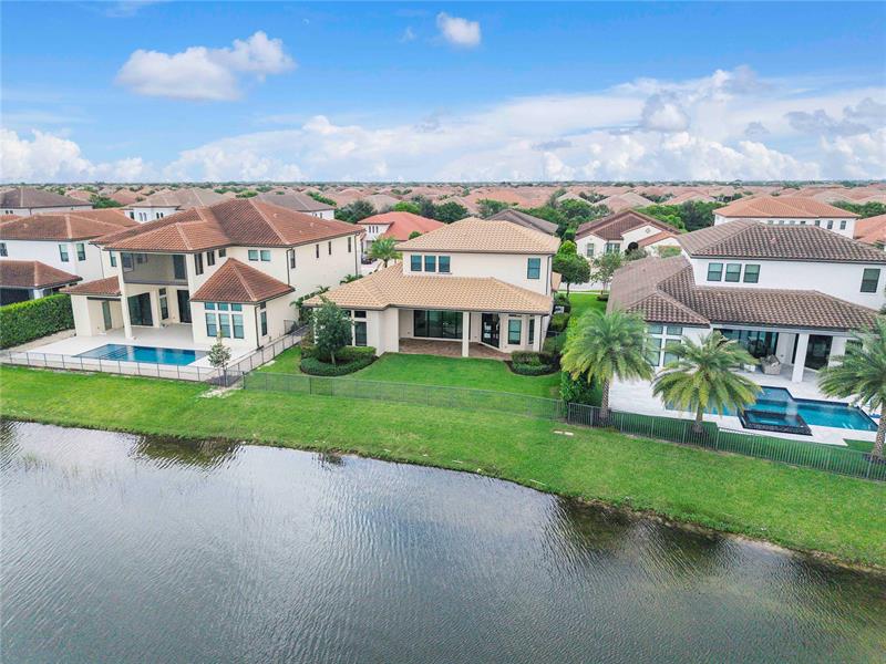 Image 68 of 82 For 9025 Parkland Bay Dr