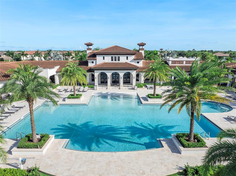 Image 71 of 82 For 9025 Parkland Bay Dr