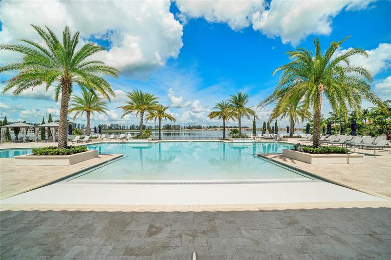 Image 72 of 82 For 9025 Parkland Bay Dr