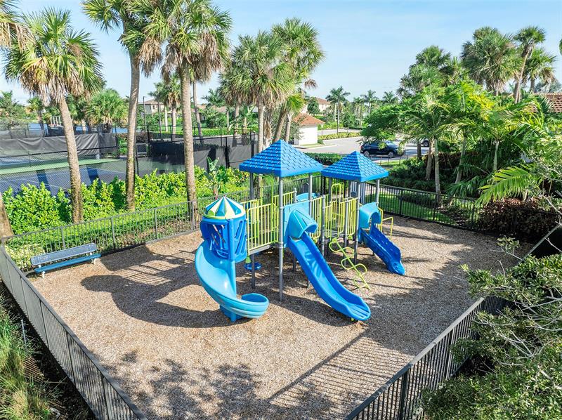 Image 81 of 82 For 9025 Parkland Bay Dr