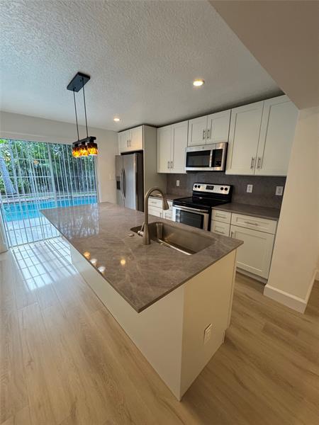Image 4 of 25 For 5125 92nd Ter