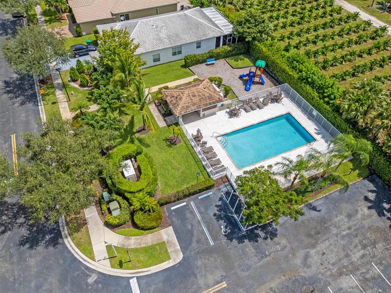 Image 17 of 44 For 7803 70th Ave