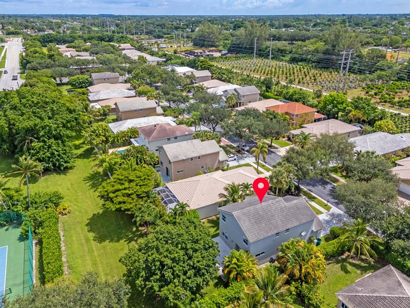 Image 42 of 44 For 7803 70th Ave