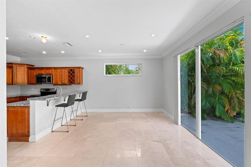 Image 8 of 44 For 7803 70th Ave