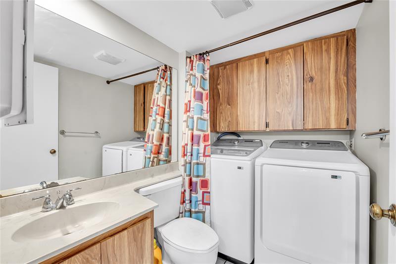 Image 14 of 31 For 9104 Sw 19 Place  A