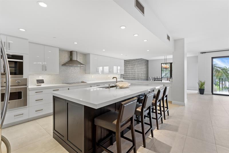 Image 13 of 53 For 1532 12th St  302