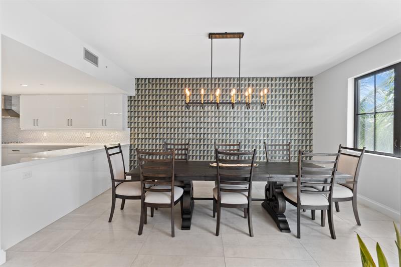 Image 14 of 53 For 1532 12th St  302