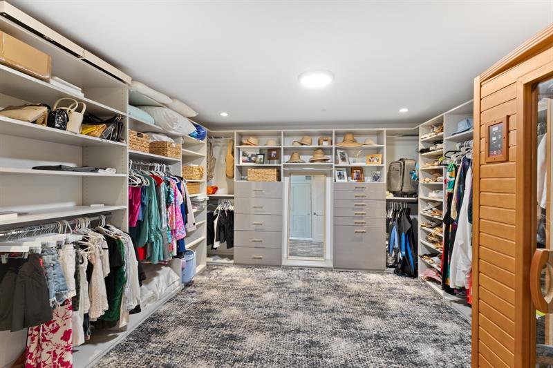 Image 17 of 53 For 1532 12th St  302