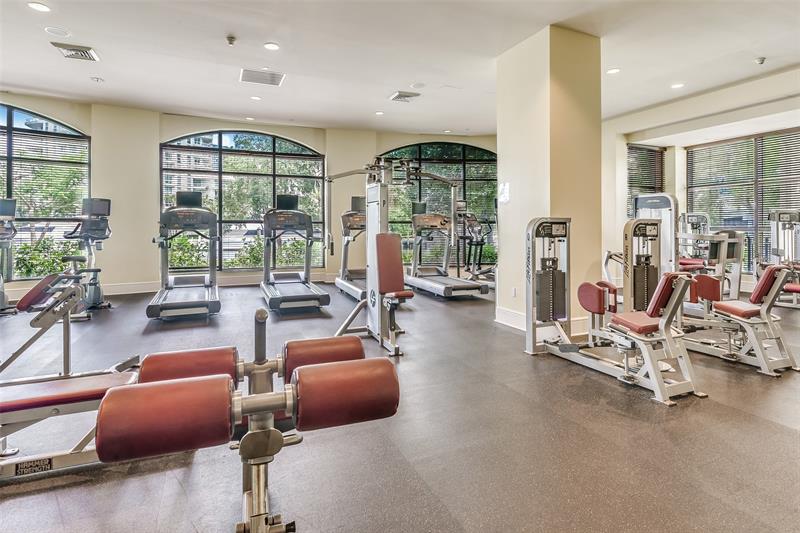 Image 38 of 50 For 610 Las Olas Blvd  721n