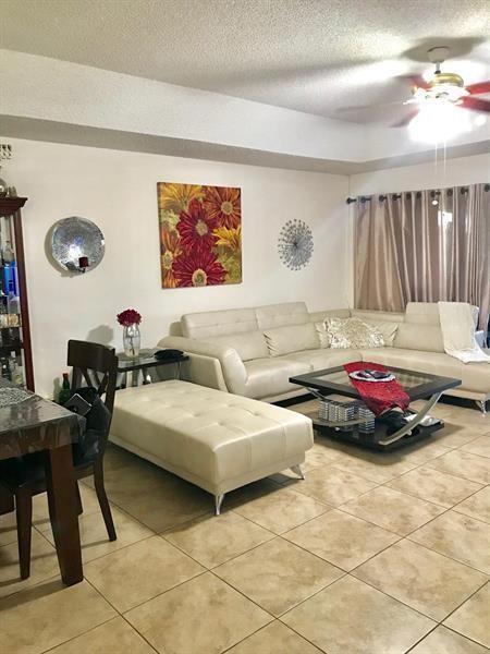 Image 5 of 10 For 9093 Pine Springs Dr