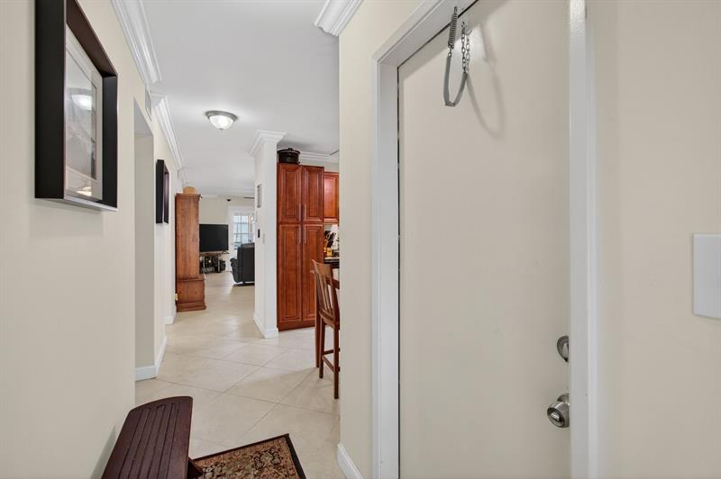 Image 12 of 67 For 19000 Stewart Cir  4