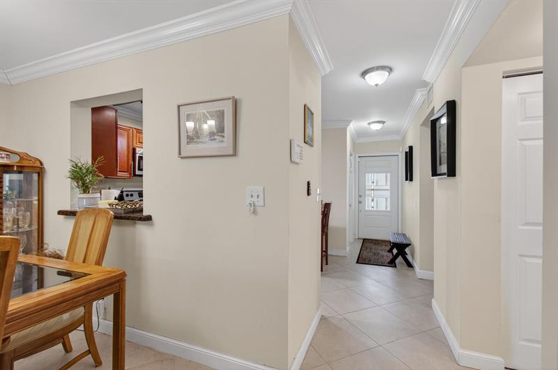 Image 20 of 67 For 19000 Stewart Cir  4