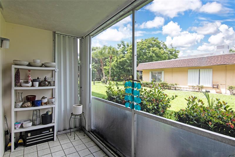 Image 19 of 37 For 4500 Federal Hwy  158g